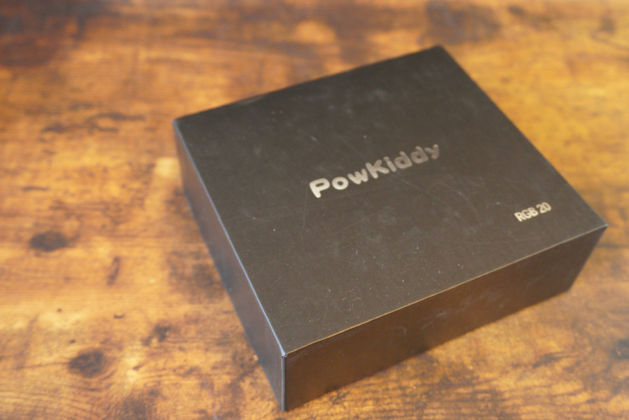 Powkiddy RGB 20 箱