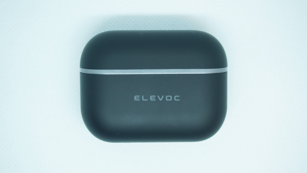 ELEVOC Clear　充電ケース