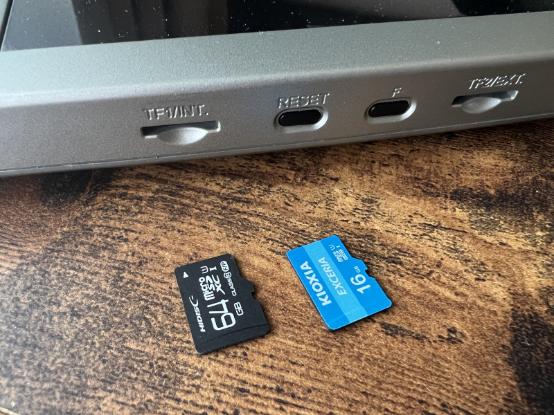 RG503 Micro SDカード