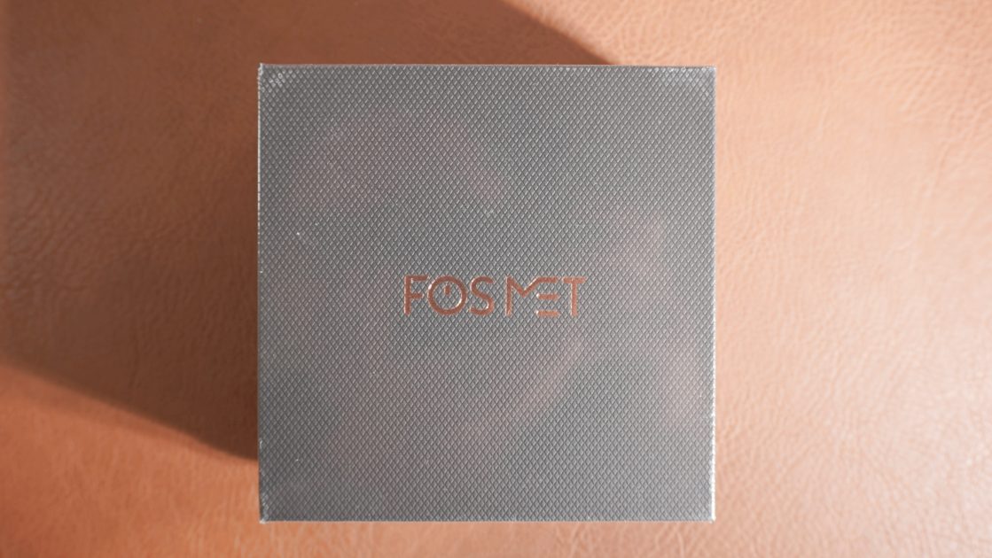 FOSMET R1のパッケージ　箱