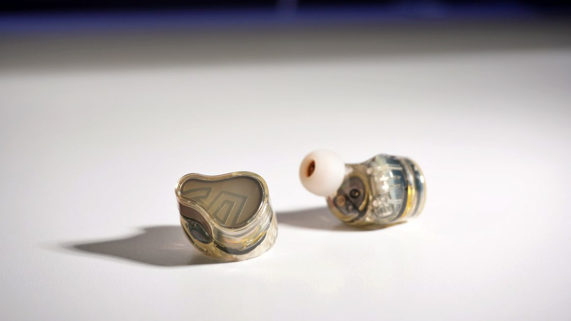 ワイヤレスイヤホン　SOUNDPEATS H3