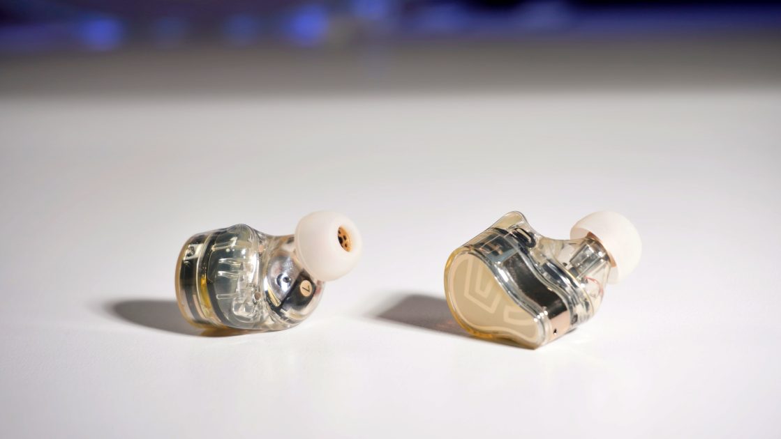 SOUNDPEATS H3 　ワイヤレスイヤホン本体