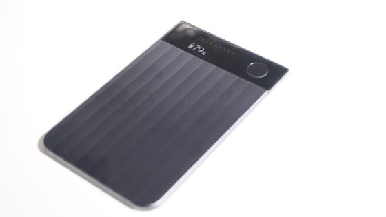 Plaud Note Pro 表面 アルミ